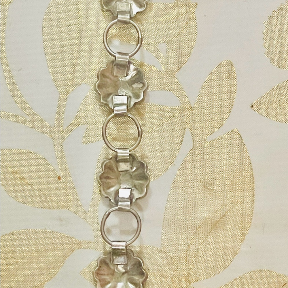 Vtg Native American ZUNI Sterling concho Inlaid Onyx Pearl Coral Bracelet Sz 6” - Picture 3 of 8